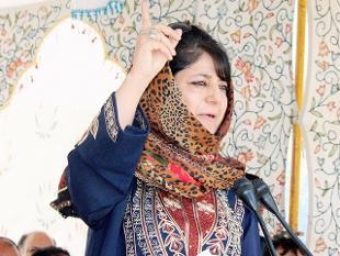 Mehbooba visits shelling-hit Balakote area